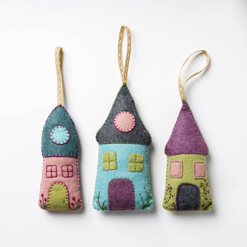 Corinne Lapierre Lavender Houses Felt Craft Kit Flatlay