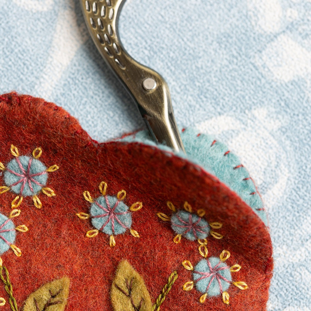 Felt Embroidered Scissors Pouch & Mini Pincushion Digital Pattern