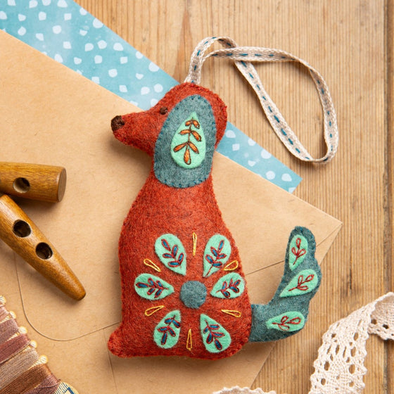Felt Folk Dog Digital Pattern