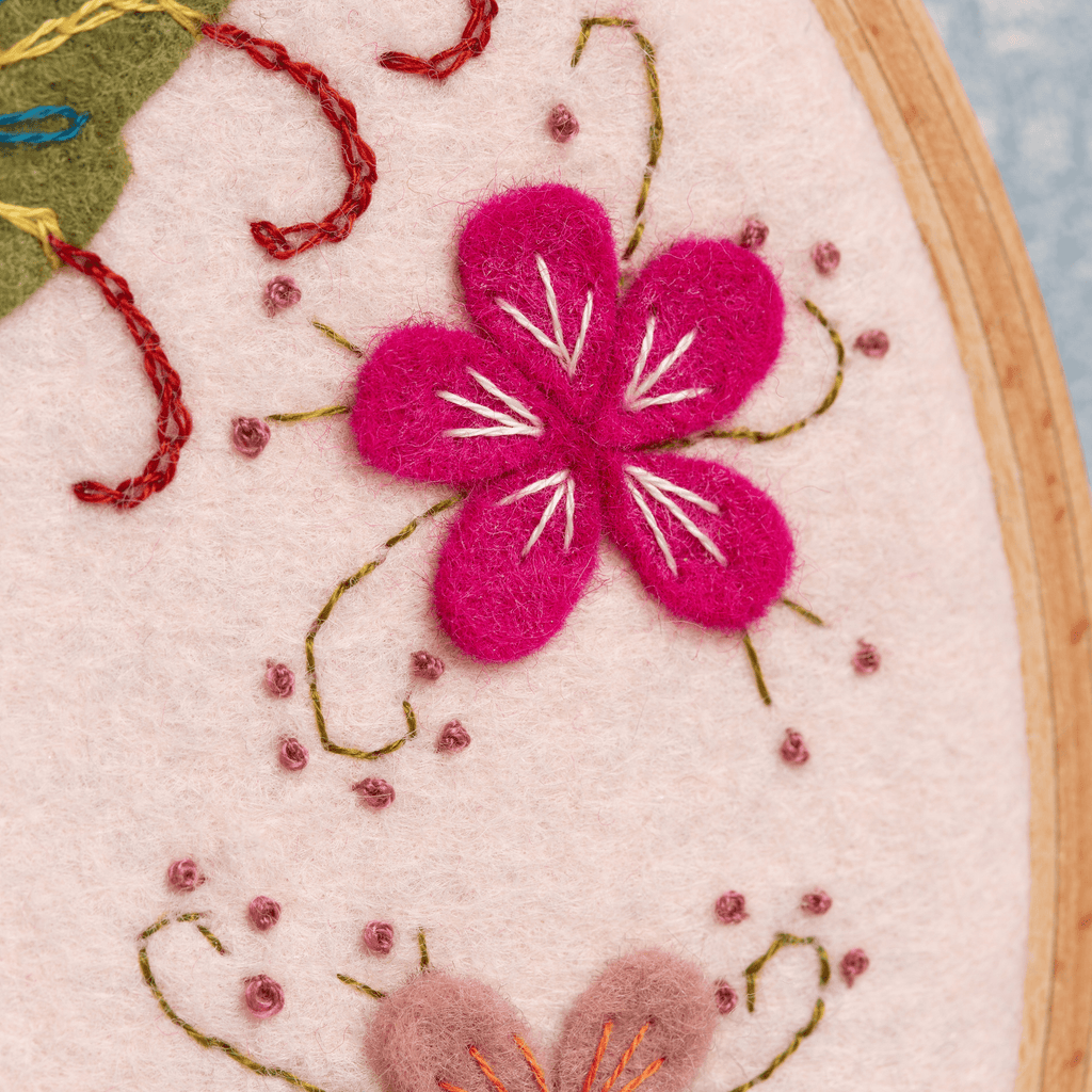 Hummingbird Felt Embroidery Hoop Kit