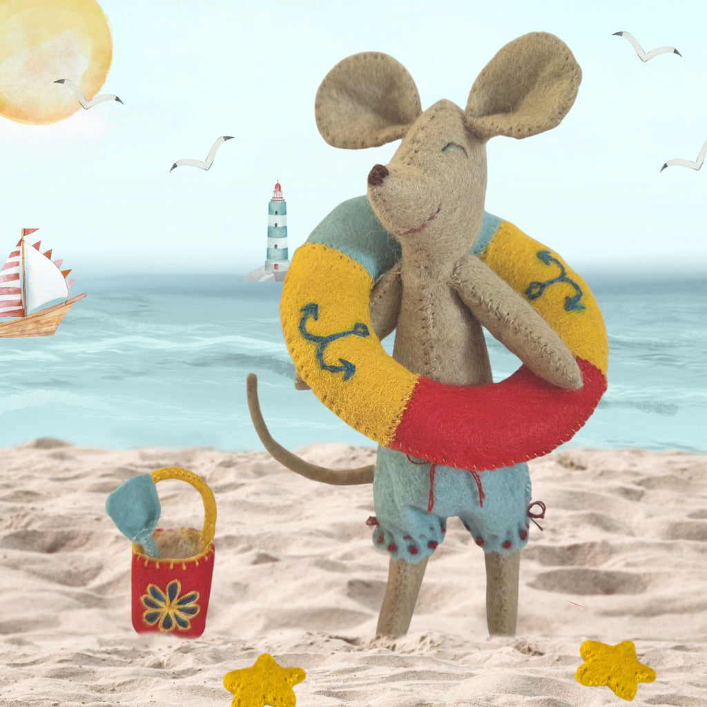 Little Mouse at the Seaside Felt Craft Mini Kit