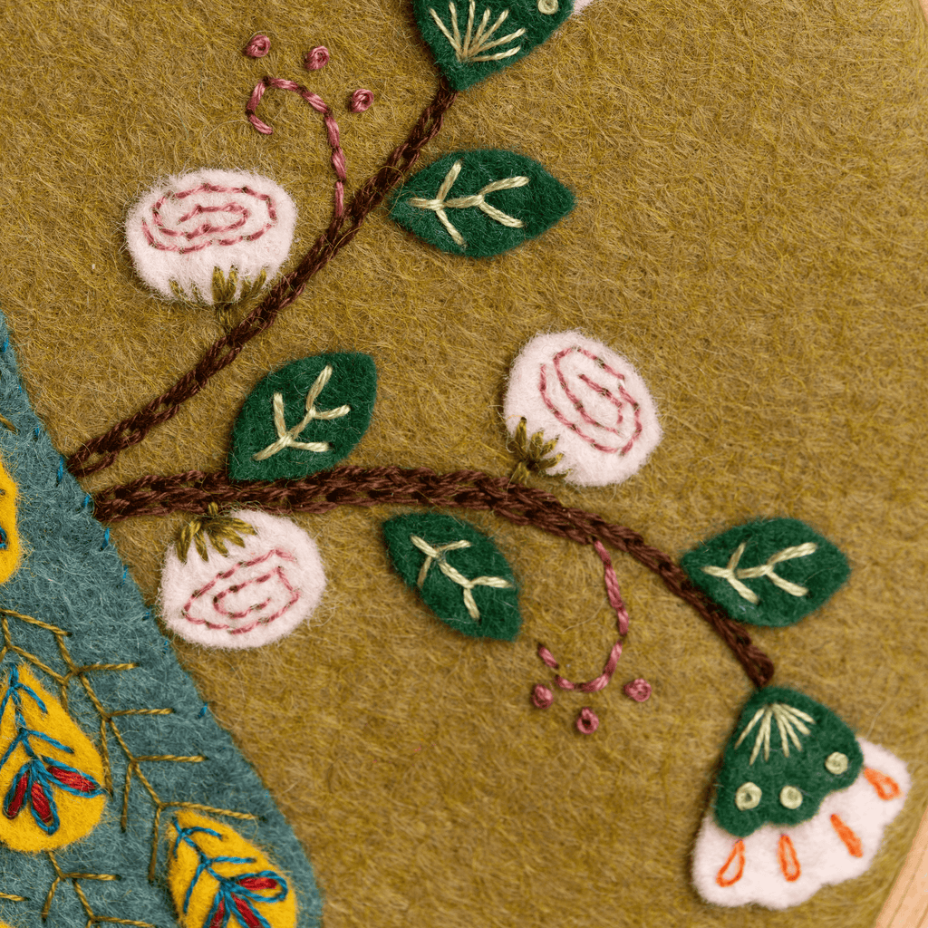 Flamboyant Peacock Felt Applique Hoop Kit
