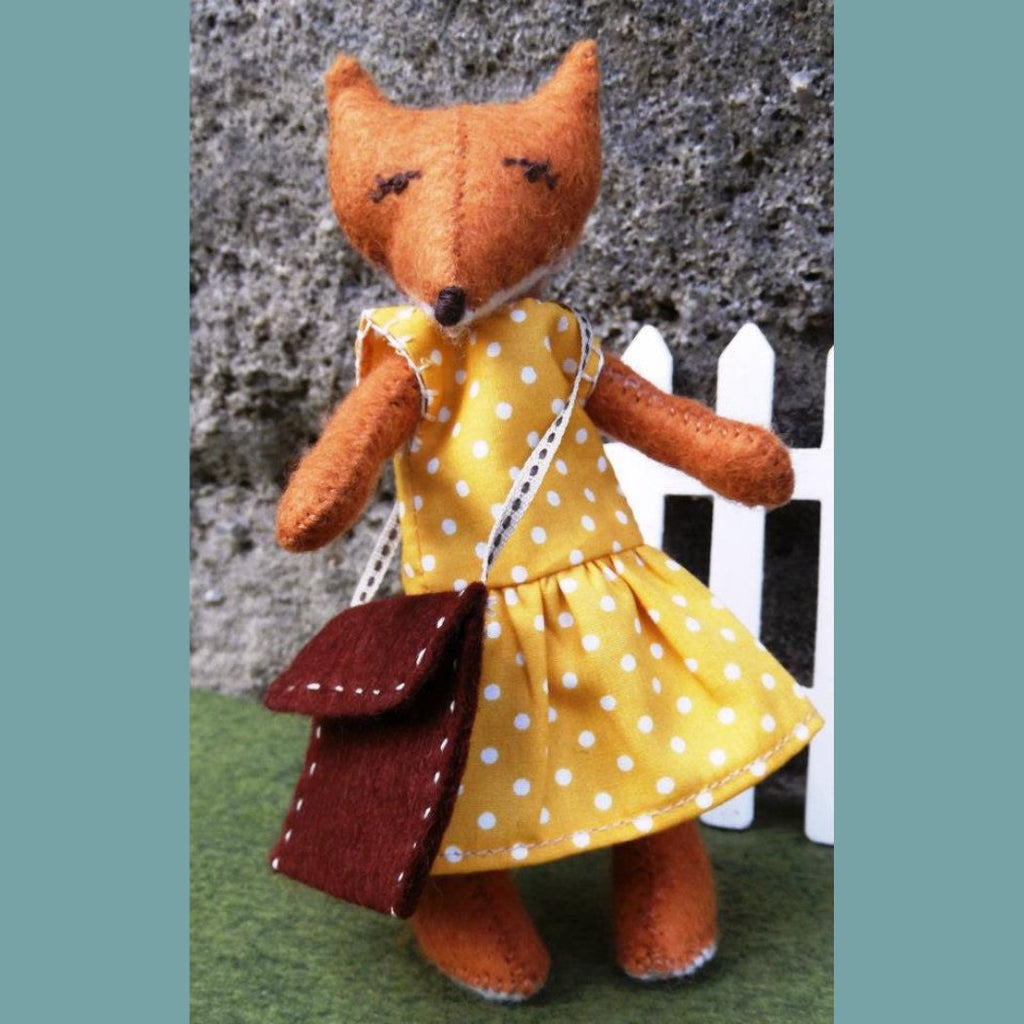 Philippa Fox School Outfit
