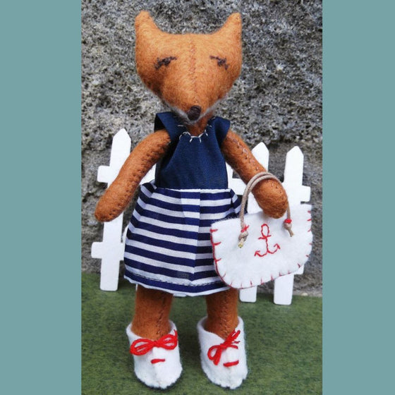 Philippa Fox Seaside Outfit