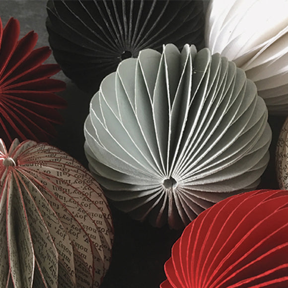 Paper Honeycomb Baubles