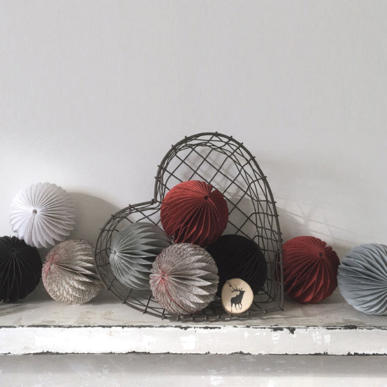 Paper Honeycomb Baubles
