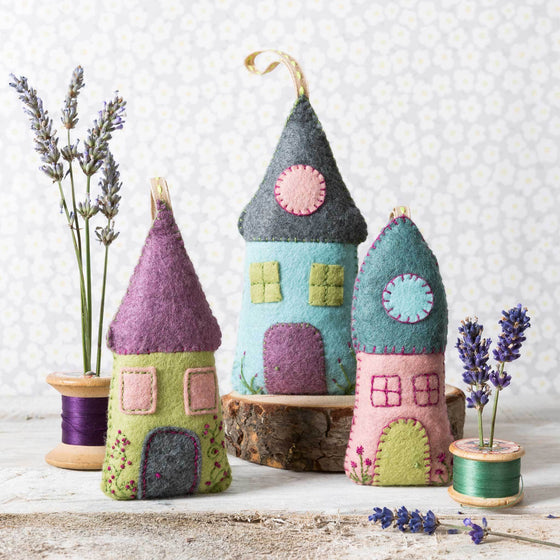 Corinne Lapierre Lavender Houses Felt Craft Kit. 3 felt house hanging decorations, filled with lavender. 