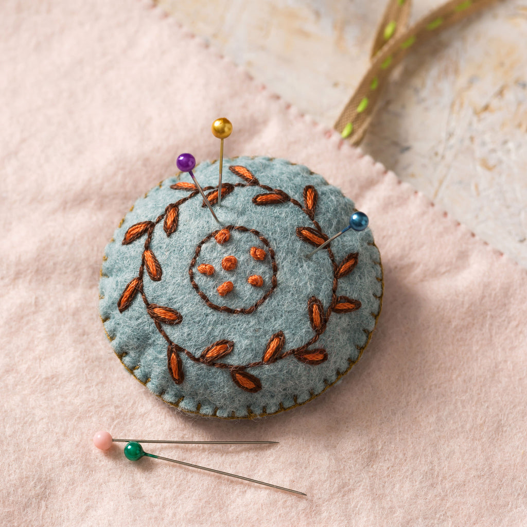 Corinne Lapierre Felt Sewing Roll Embroidery Craft Kit Pincushion