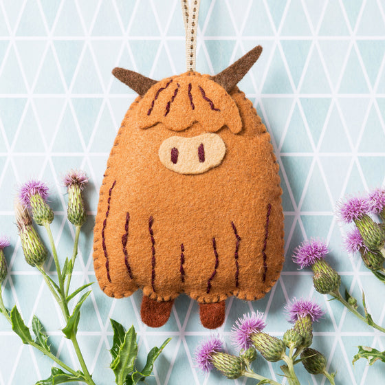 Corinne Lapierre Highland Cow Felt Craft Kit 